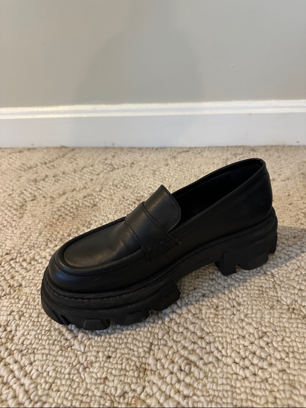 ALOHAS Black Platform Penny Loafers - Picture 3 of 4